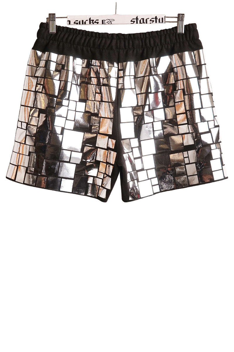 Mosaic Allover Shorts Mirror Foil – Unisex Sweatshorts with Reflective Mosaic Print — Ansicht 3