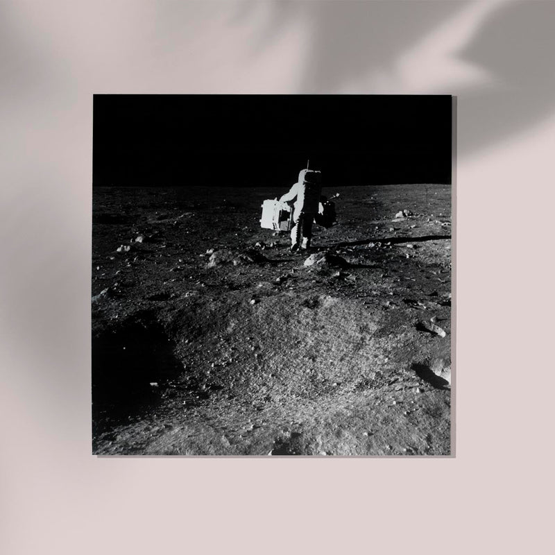 Astronaut Edwin E. Aldrin Poster – NASA Photography Hand Print Berlin — Ansicht 2