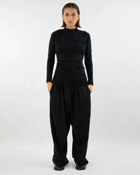 AdoHAR Low-Rise Trousers in Heavy TENCEL™ – Relaxed Fit, Made in Berlin — Ansicht 5