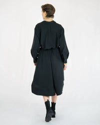 VASYA Tencel Twill Shirt Dress – concealed button placket, Made in Berlin — Ansicht 4