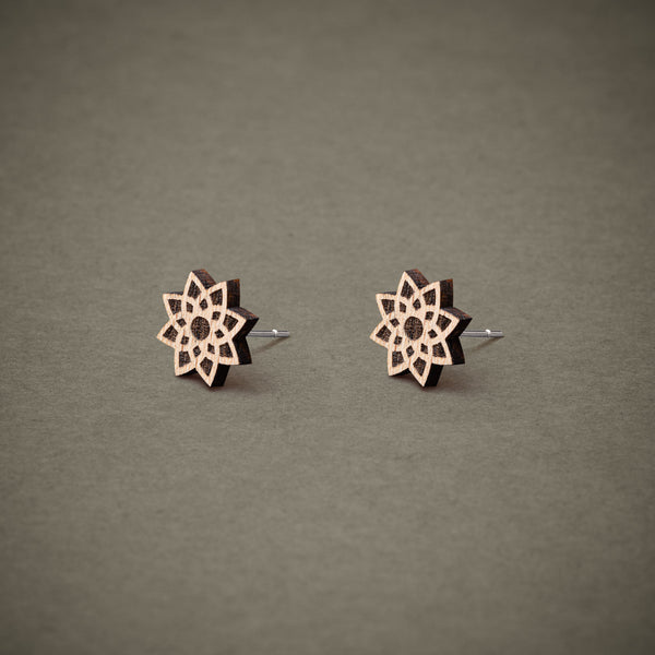 Wooden Star Stud Earrings N°1 – Handmade