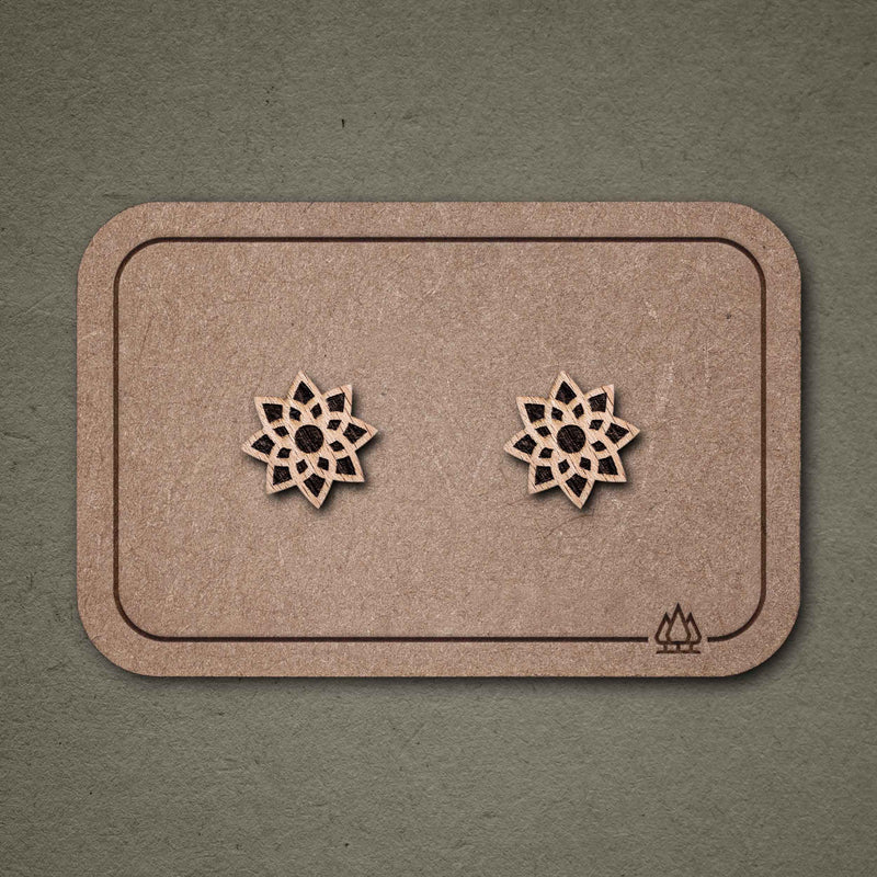 Wooden Star Stud Earrings N°1 – Handmade — FEINFORMART