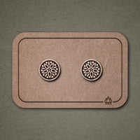 Wooden Stud Earrings Mandala N°1 – Handmade — Ansicht 1