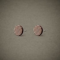 Wood Stud Earrings Dotwork | FEINFORMART handmade — Ansicht 2