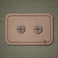 Wooden Stud Earrings Mandala N°2 – Handmade — Ansicht 1