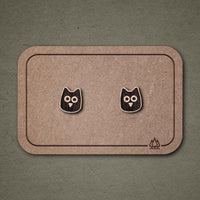 Wooden Owl Stud Earrings | FEINFORMART — Ansicht 1