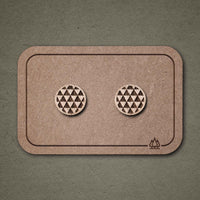 Wooden triangle stud earrings – FEINFORMART Handmade — Ansicht 1