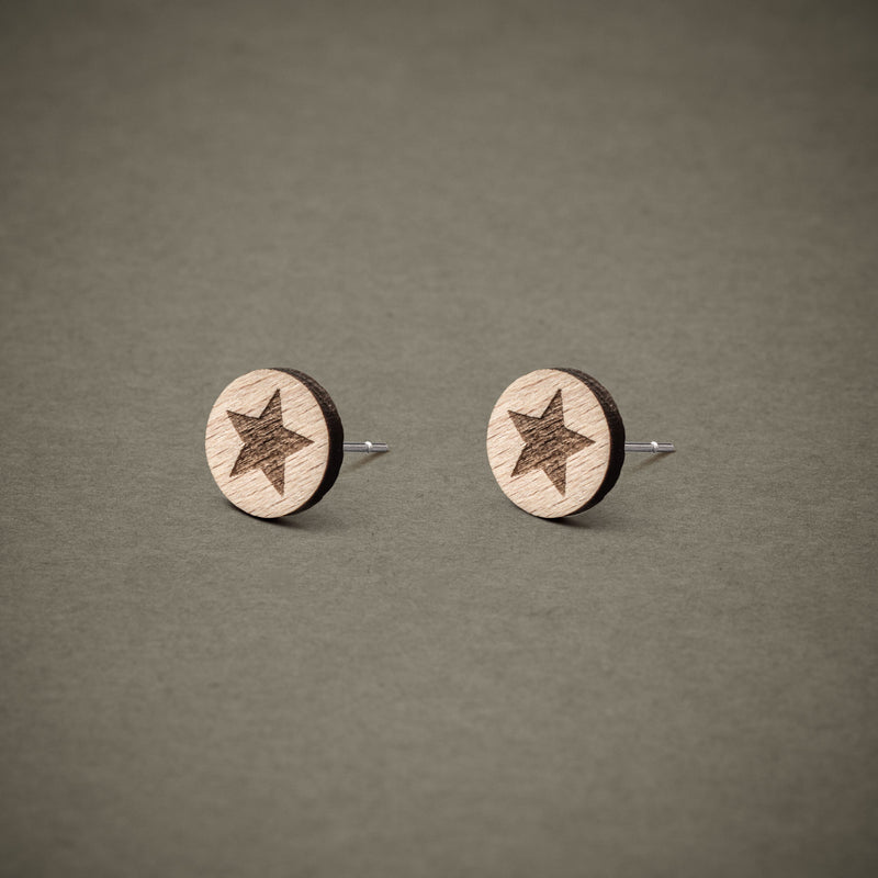 Wooden Stud Earrings Star N°4 – Handmade — Ansicht 2