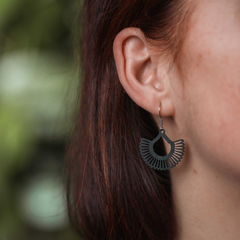 "Boho" Wooden Dangle Earrings – Feather-light & Hypoallergenic — Ansicht 22