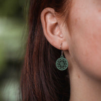 "Sunwheel" Wooden Drop Earrings – feathery light, delicate, hypoallergenic — Ansicht 17