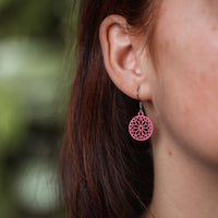 "Sunwheel" Wooden Drop Earrings – feathery light, delicate, hypoallergenic — Ansicht 32