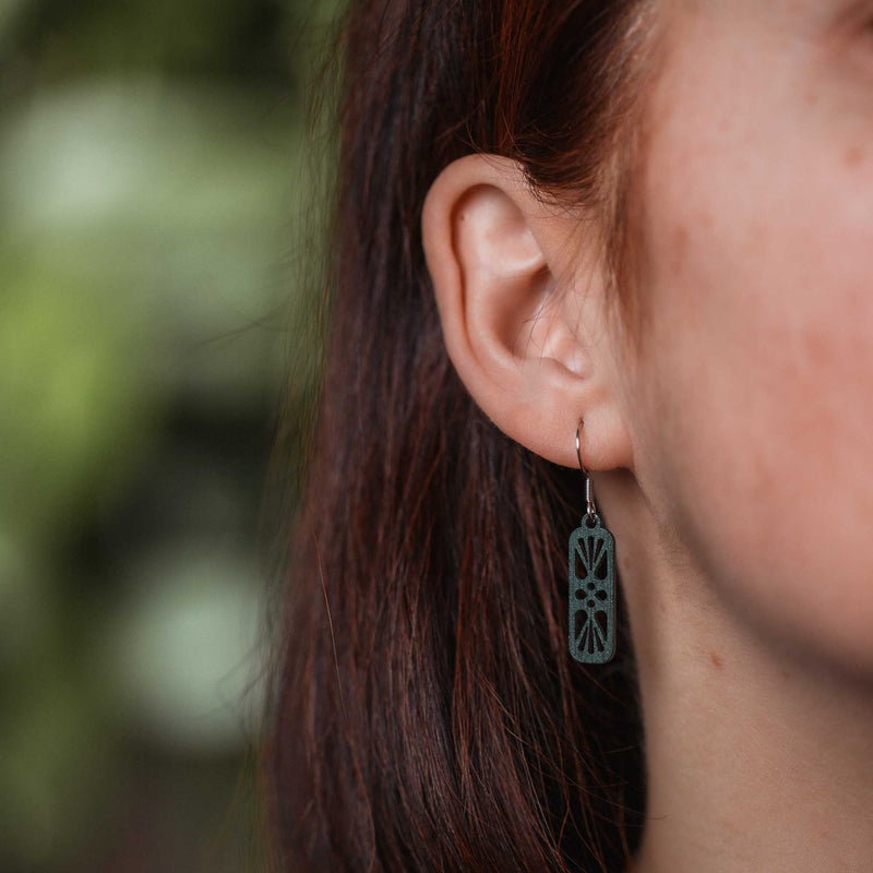 Harmony Wooden Earrings – feather-light, delicate, hypoallergenic — Ansicht 27