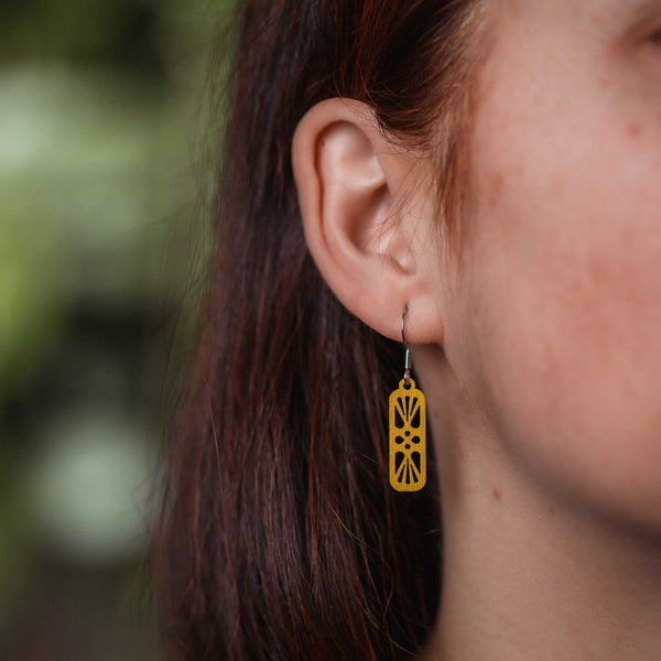 Harmony Wooden Earrings – feather-light, delicate, hypoallergenic