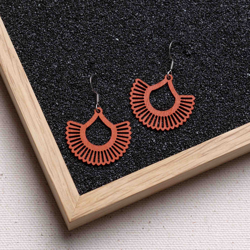 "Boho" Wooden Dangle Earrings – Feather-light & Hypoallergenic — Ansicht 11