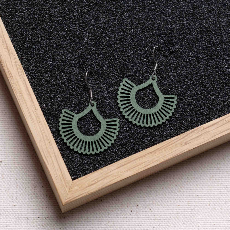 "Boho" Wooden Dangle Earrings – Feather-light & Hypoallergenic — Ansicht 16