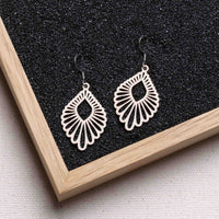 "Mindful" Wooden Drop Earrings - Featherlight, Delicate, Hypoallergenic — Ansicht 16