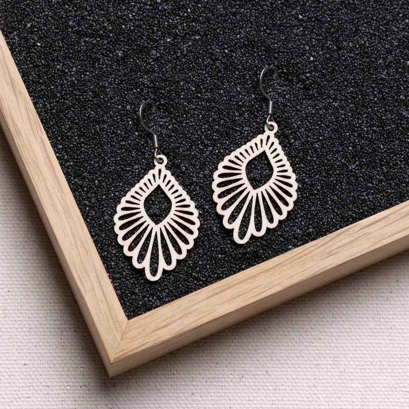 "Mindful" Wooden Drop Earrings - Featherlight, Delicate, Hypoallergenic — Ansicht 16
