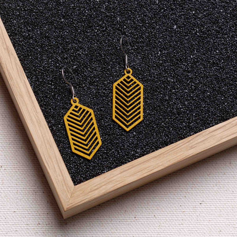"Geometric" wooden earrings – feather-light, delicate, hypoallergenic — Ansicht 1