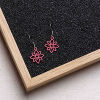 Flower mini wooden earrings - feather-light & anti-allergenic stainless steel studs — Ansicht 31