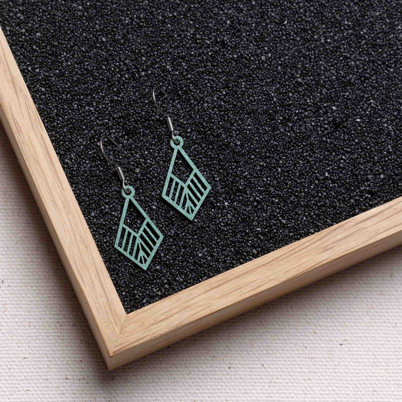 Tribe mini wooden earrings – feather-light, delicate, hypoallergenic — Ansicht 6