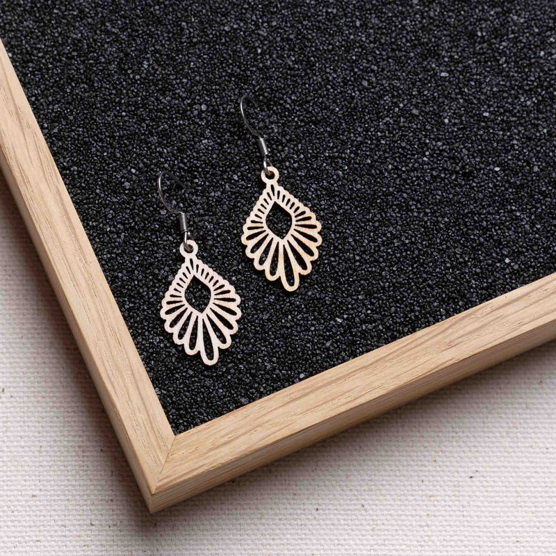 Mindful Mini Wooden Drop Earrings – feather-light, delicate, hypoallergenic — Ansicht 16