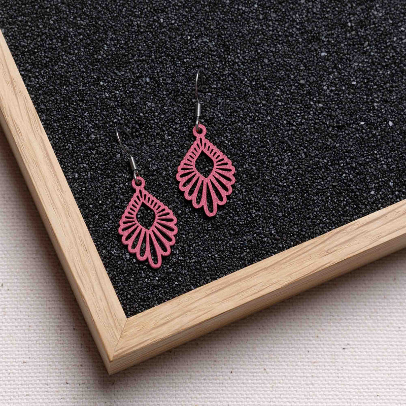 Mindful Mini Wooden Drop Earrings – feather-light, delicate, hypoallergenic — Ansicht 31