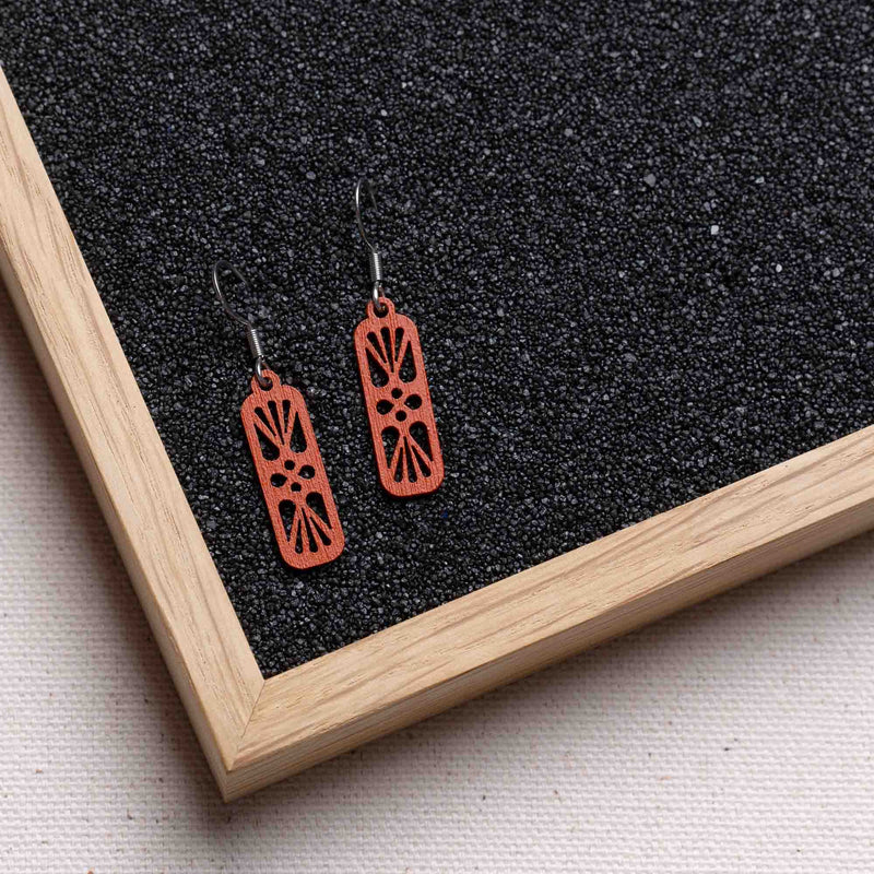 Harmony Wooden Earrings – feather-light, delicate, hypoallergenic — Ansicht 11