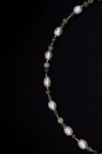 Olivia Pearl Necklace - Natural Pearls & Swarovski with Stainless Steel Clasp — Ansicht 2