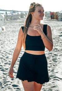 FARRAH Crop Top black – Eng anliegend | Knitwear | Breite Träger — Ansicht 2