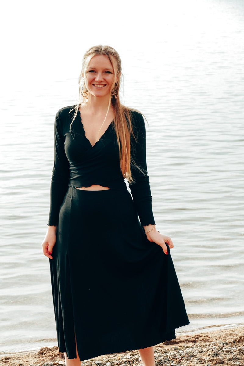 FARRAH Midiskirt black – High Waist Ruffle Hem Slit — Ansicht 6