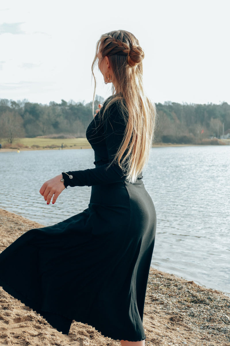 FARRAH Midiskirt black – High Waist Ruffle Hem Slit — Ansicht 7