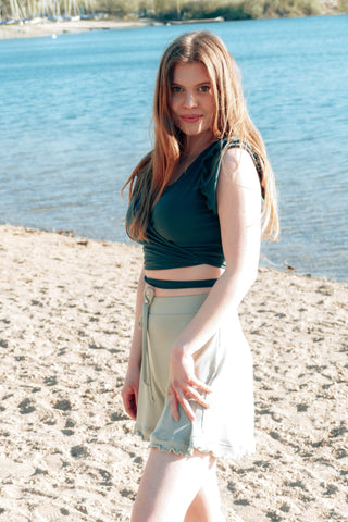 Sommerliches Top für Damen zum Wickeln aus geripptem Stoff