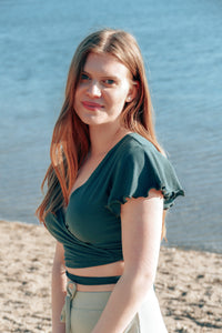 FARRAH Crop Wrap Top deep green – TENCEL™ Modal sustainable — Ansicht 7
