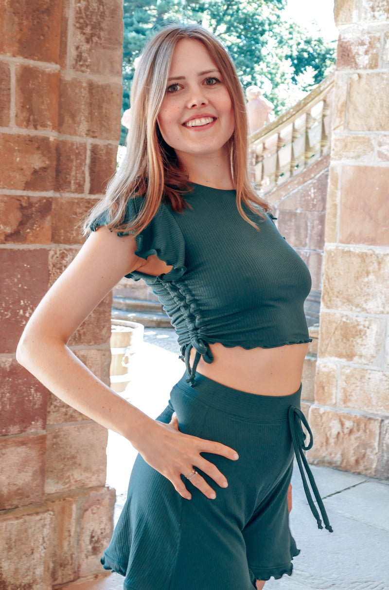 FARRAH Crop T-Shirt deep green – Lyocell, Schmetterlingsärmel, Schnürung — Ansicht 8