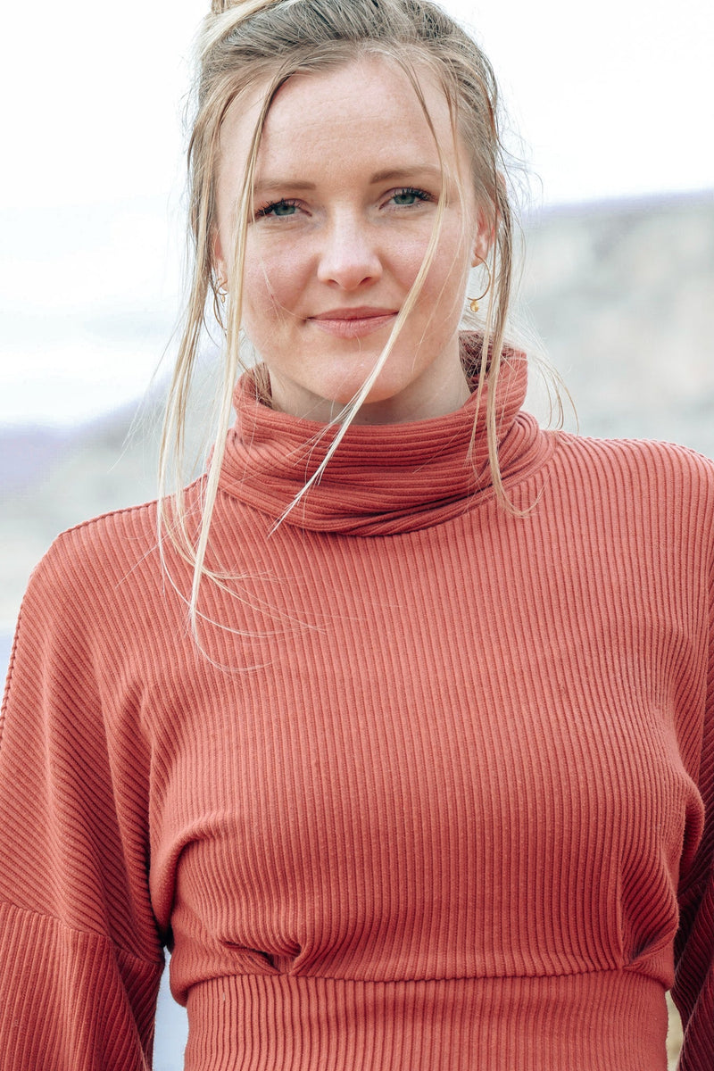 Aila Crop Pullover Cider – Casual Pullover Made from LENZING™ Viscose | Balloon Sleeves — Ansicht 3