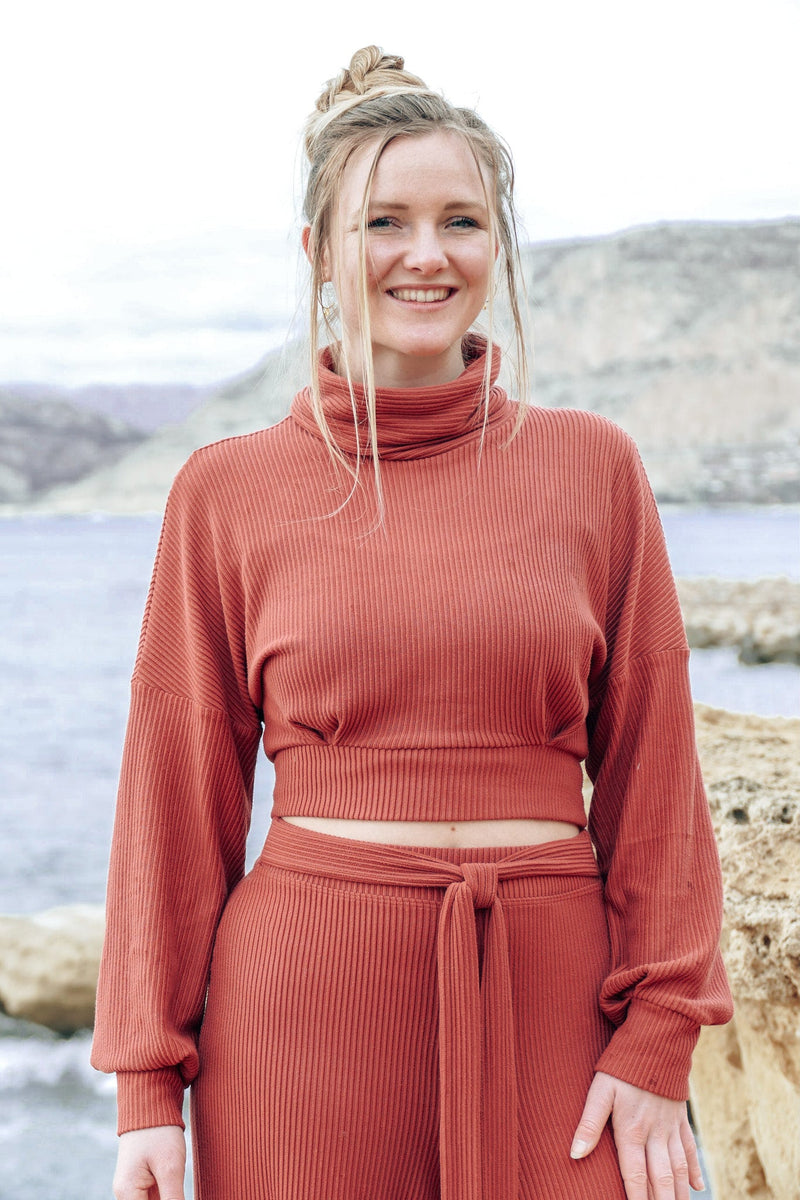 Aila Crop Pullover Cider – Casual Pullover Made from LENZING™ Viscose | Balloon Sleeves — Vivien Joy