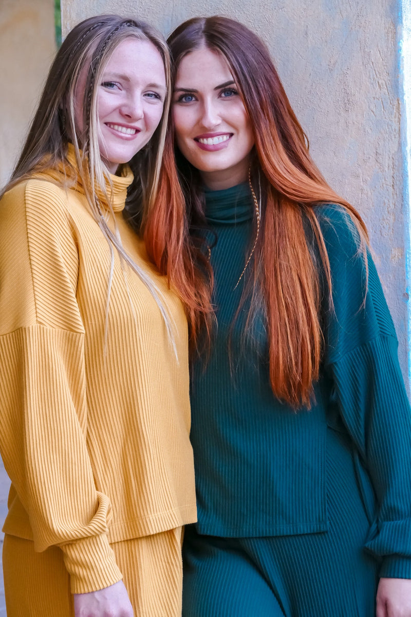 Aila Basic Jumper Amber – LENZING™ ECOVERO™ Women's Roll Neck Jumper — Ansicht 3