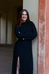 AILA Comfy Dress Black – Winterkleid LENZING™ Viskose Ballonärmel — Ansicht 8