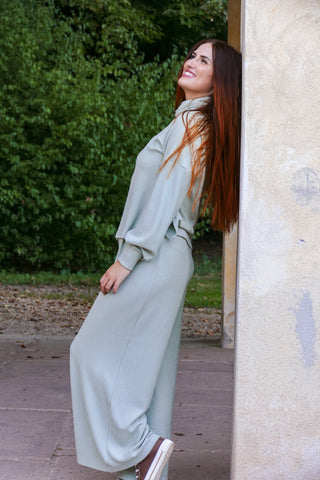 Oversize-Oberteil in Pastellgrün für Frühling und Herbst aus nachhaltiger Produktion