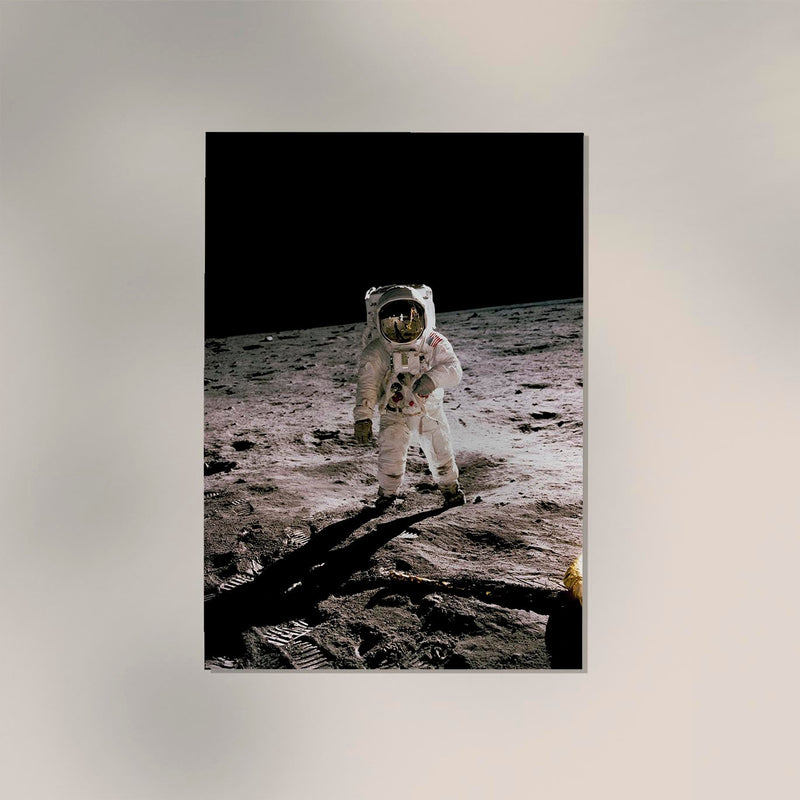 NASA Astronaut Poster – Black and White Photography Patroa Studio — Ansicht 2