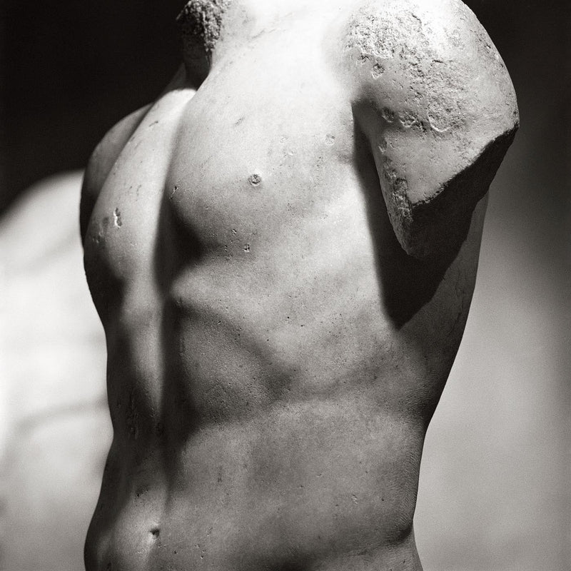 Man hiding in the shadow – Black and white poster photography — Ansicht 3