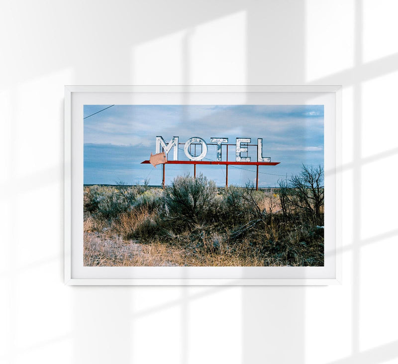 Motel sign, Grand Coulee, Washington – Art print by John Margolies — Patroa Studio