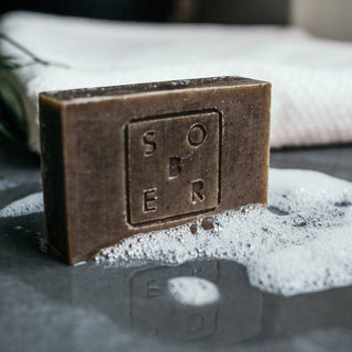 Face & Body Scrub Soap Bar – Vegane Clean Beauty | 6 Öle | Handgemacht