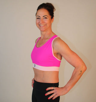 Sportsbra Pink Panther – Starker Halt, ECONYL® Recycling, Elastisches Unterbrustband