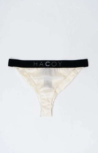 HACOY Silk Slip – Luxus pur | Seidig weich | Nachhaltig gefertigt