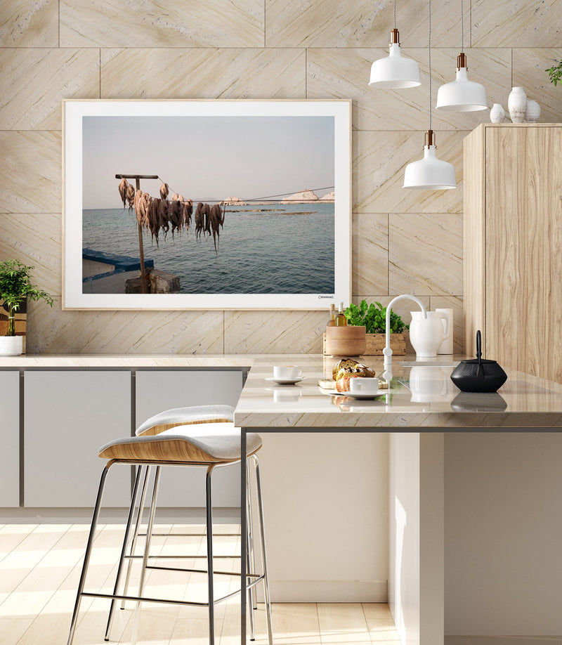 Octopus in Milos Poster by Cannanas – Kunstdruck Berlin — Ansicht 2