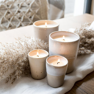 Kerze Aalina – Steingut | Handgegossen | Nachhaltig & vielseitig