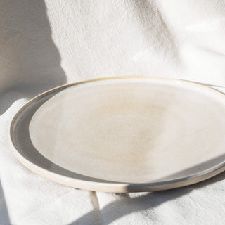 Geschirr Set Eelina – Steingut | Cappuccino Beige | Handgemacht & nachhaltig