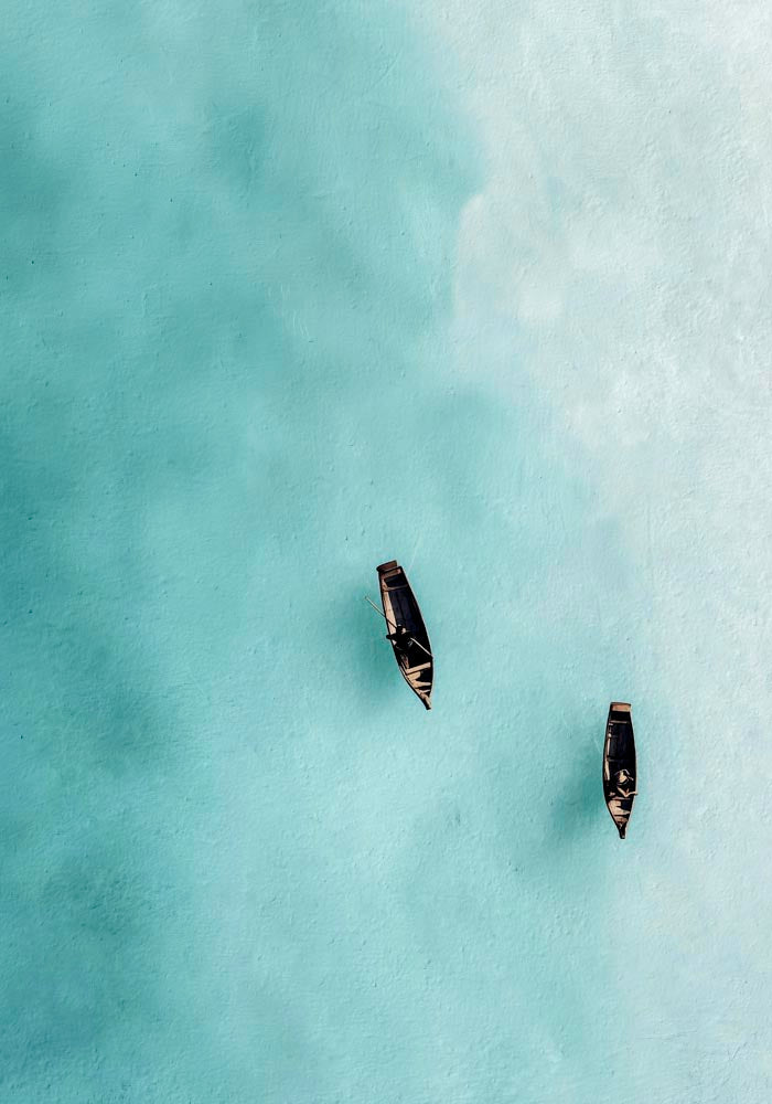 Boats drifting in the clear waters Art Poster – Coastal Fine Art Print — Ansicht 4