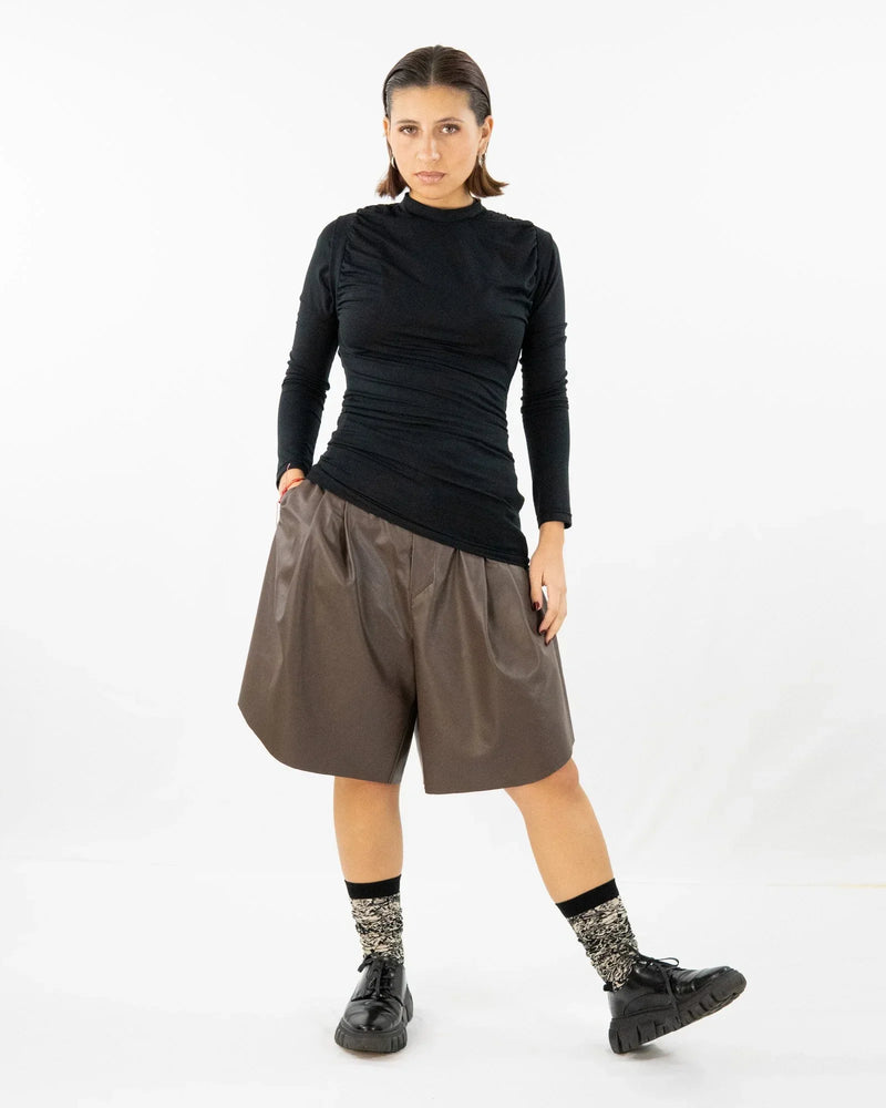 JADA Bermuda shorts made of vegan leather – organic cotton — KEIJN